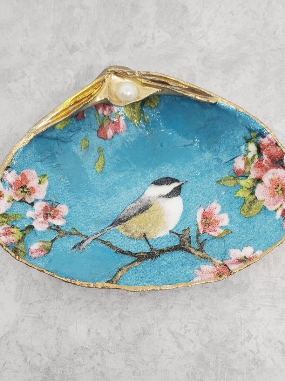 Shell Art Decoupage Bird on Branch Hand Painted Gold Trim Trinket Dish Pretty